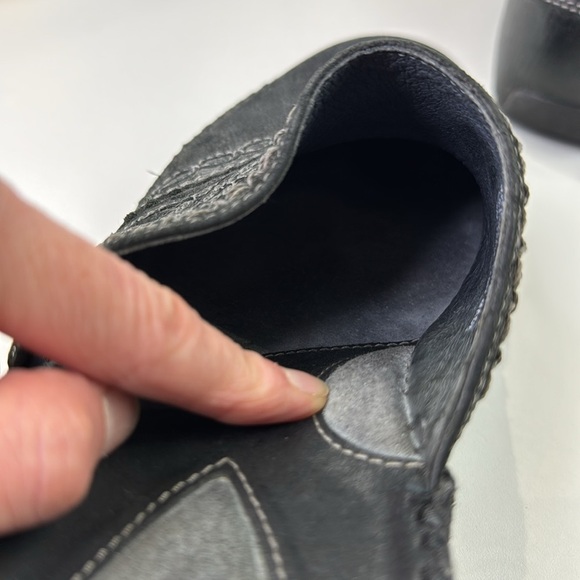 Clarks Artisan Women's Black Slip-On Wedge Shoes - Picture 8 of 11